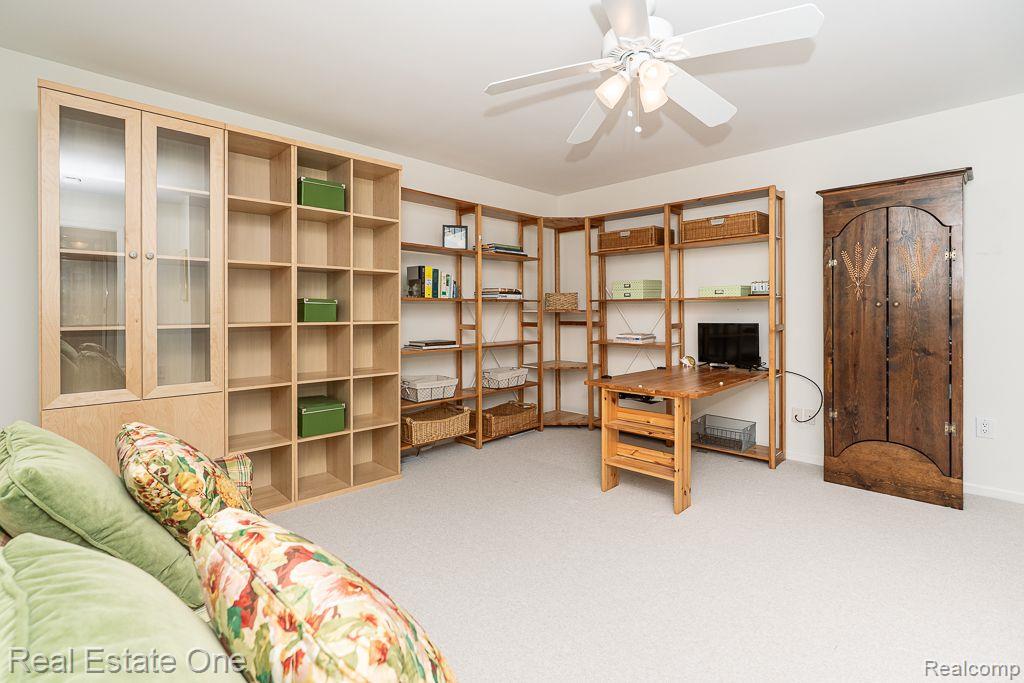 1639 Boulder CRT