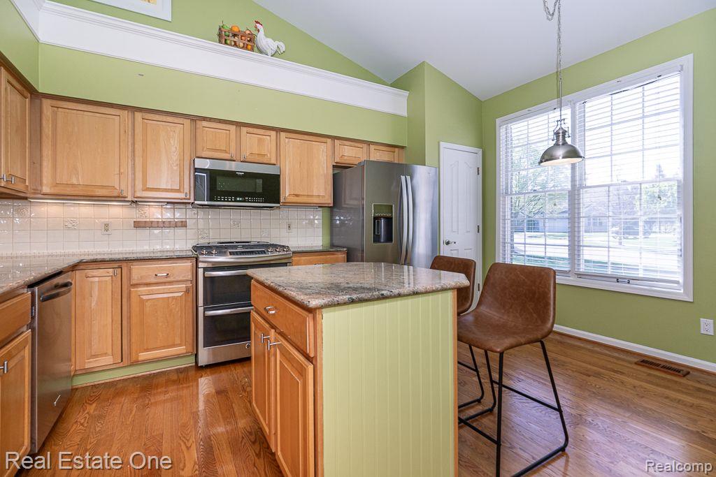 1639 Boulder CRT