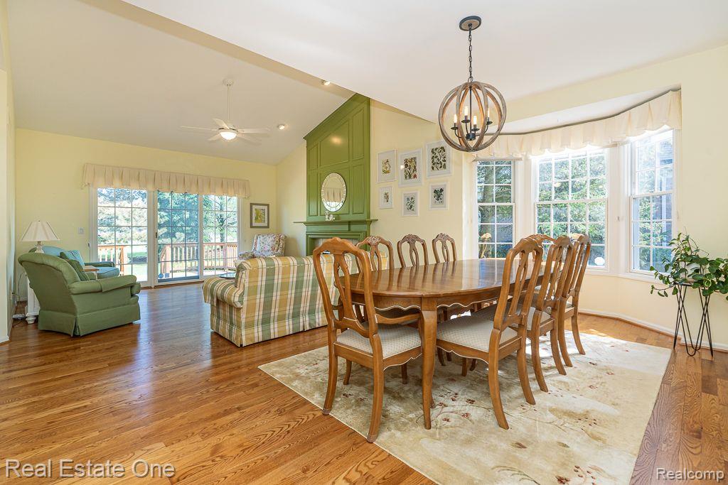 1639 Boulder CRT
