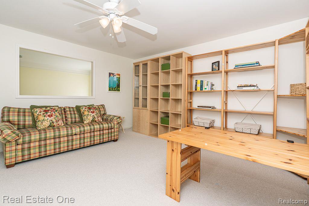 1639 Boulder CRT