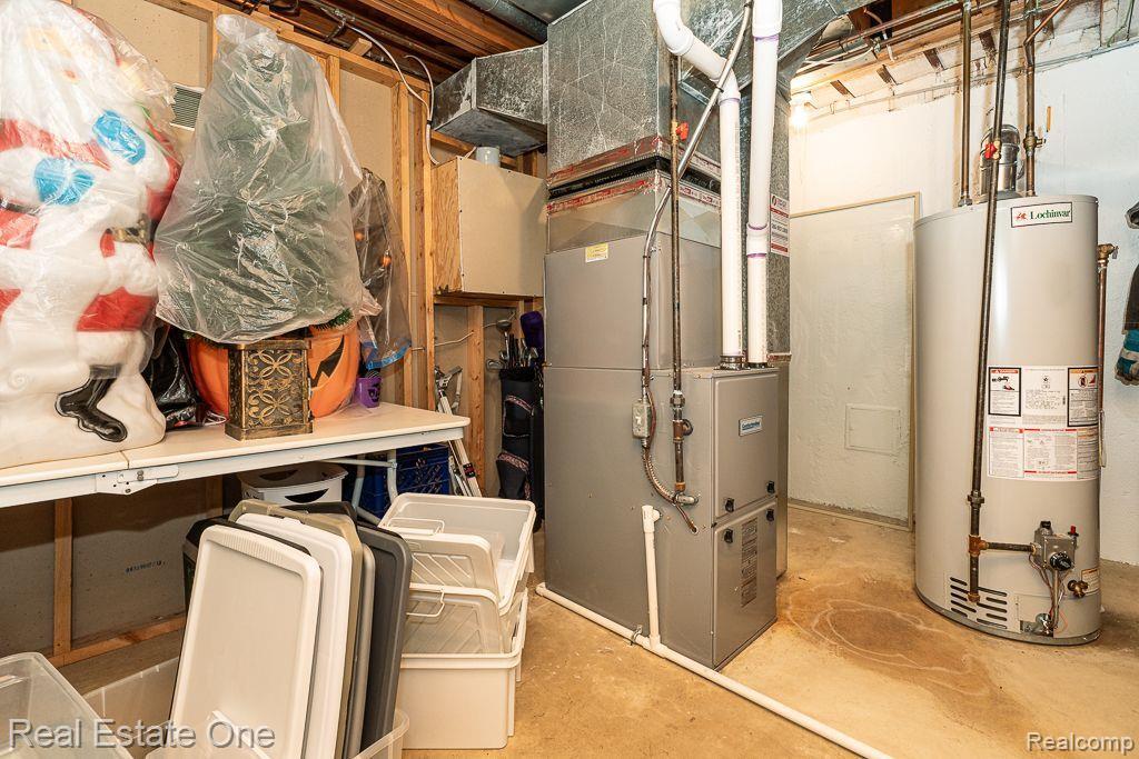 40323 FORDWICH DR