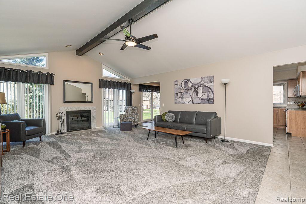 40323 FORDWICH DR