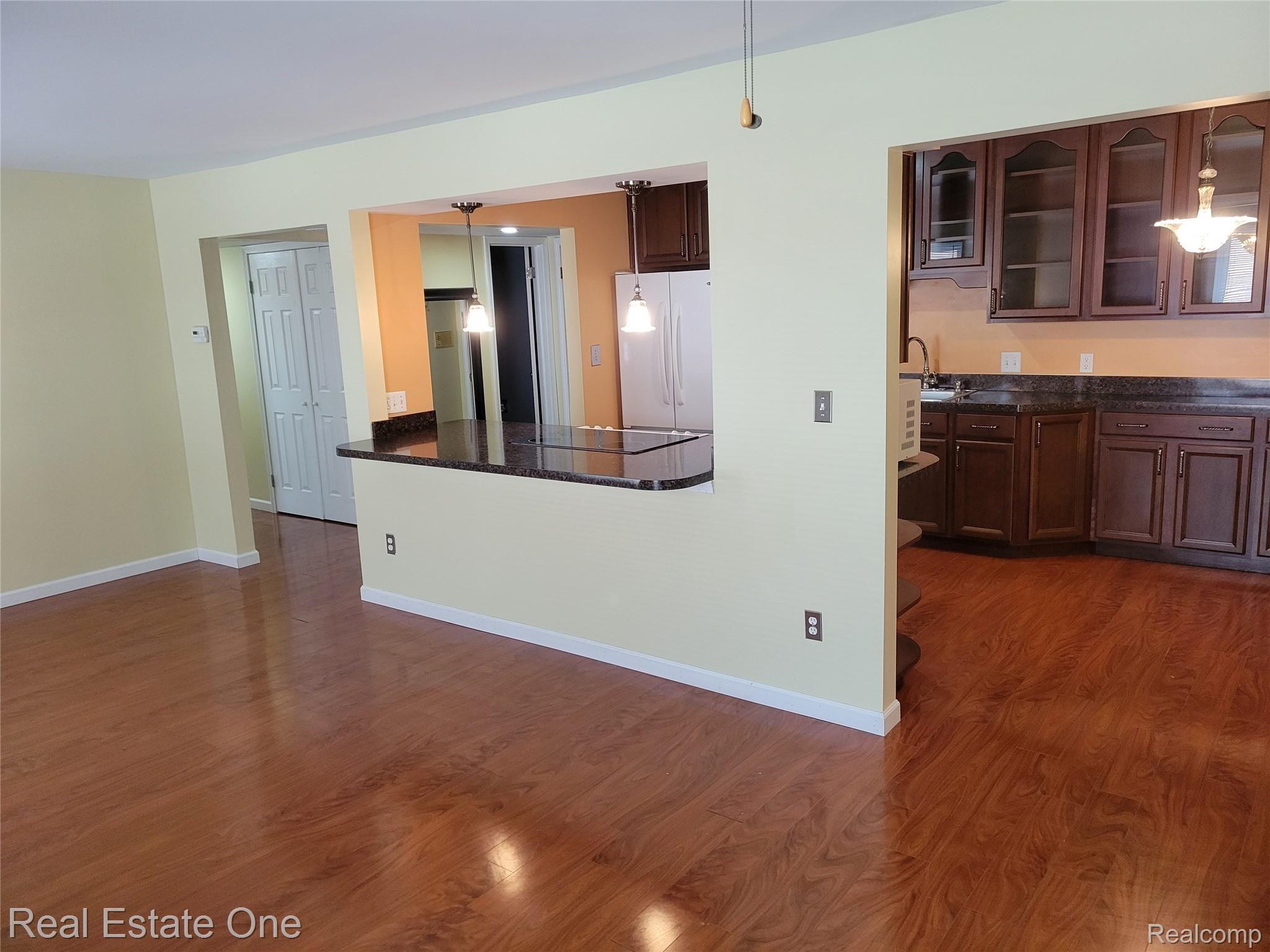 509 E UNIVERSITY 501