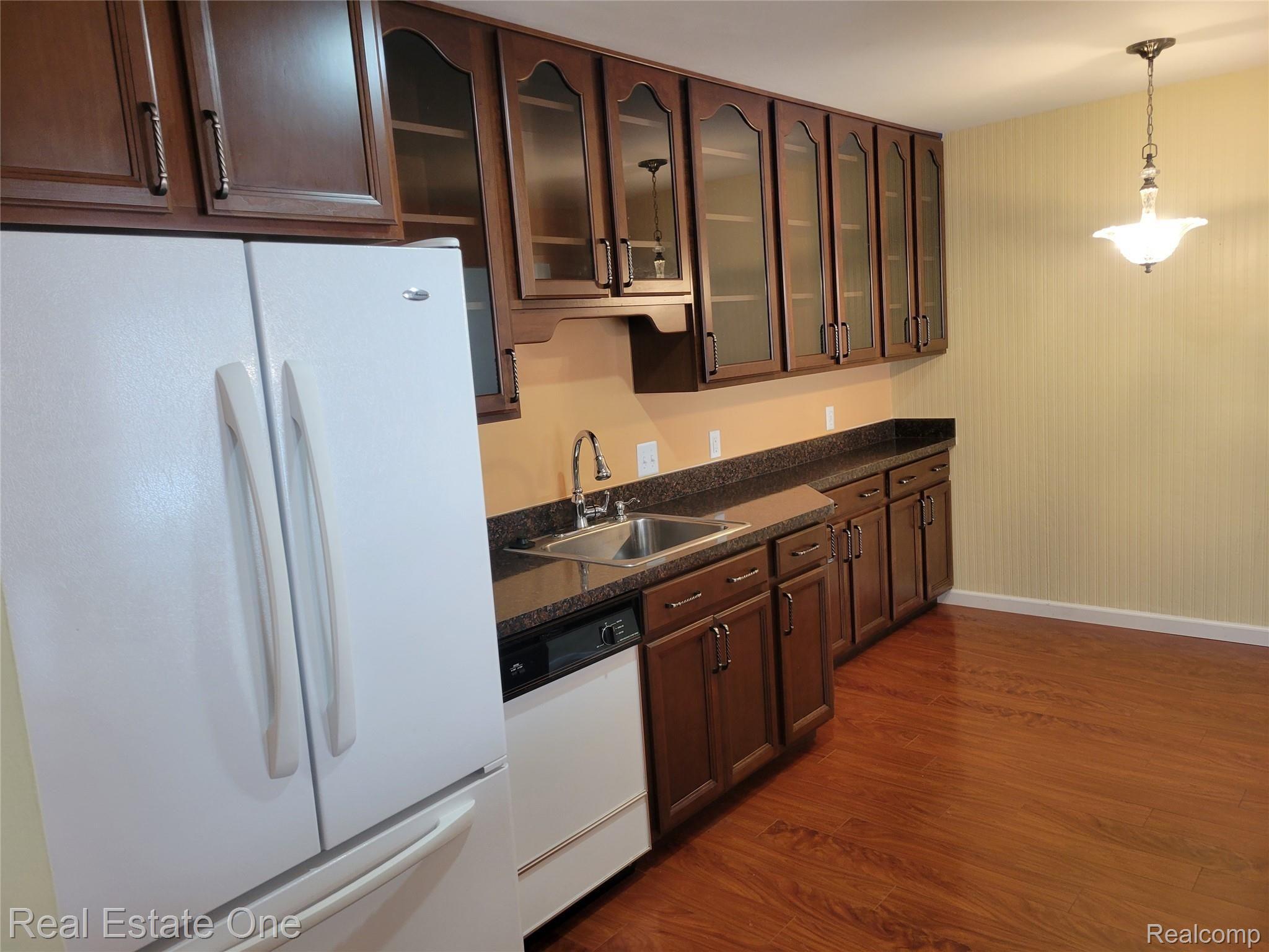 509 E UNIVERSITY 501