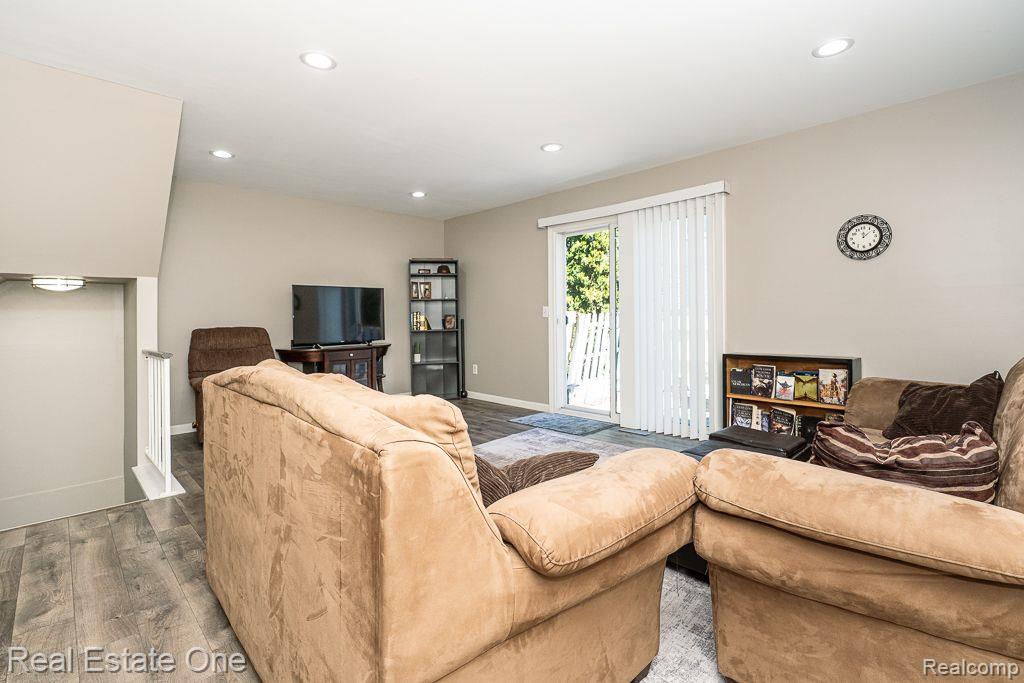 36445 PARK PLACE DR