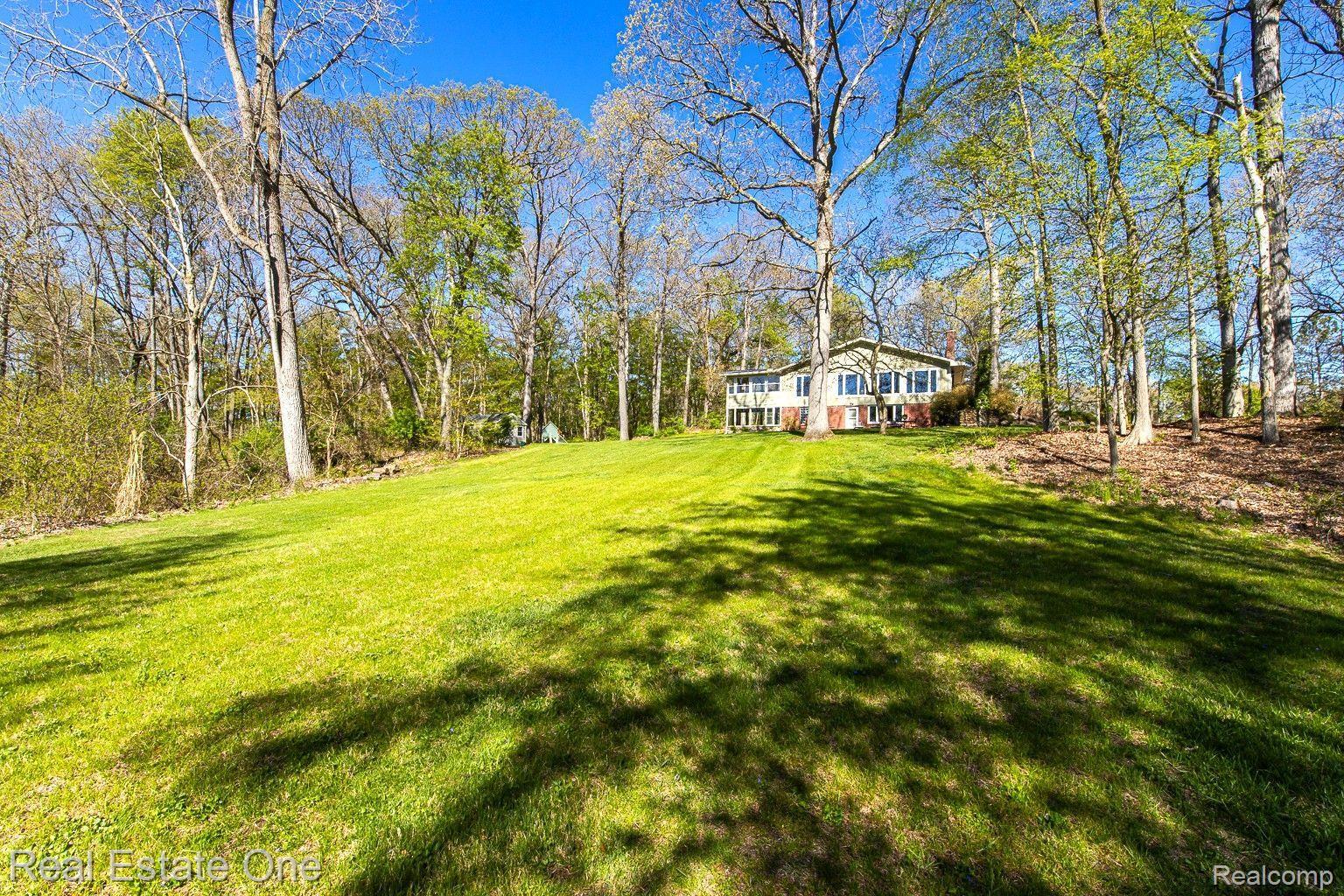 1401 W PREDMORE RD