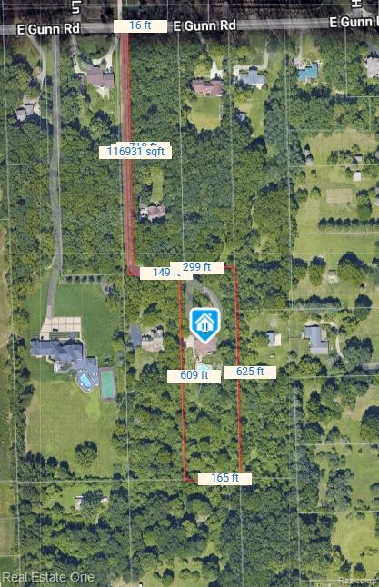 290 E Gunn RD