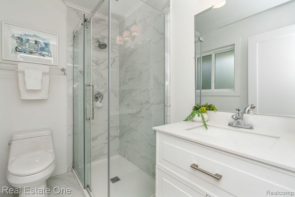 2789 HILLENDALE DR