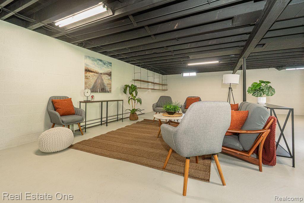 2789 HILLENDALE DR