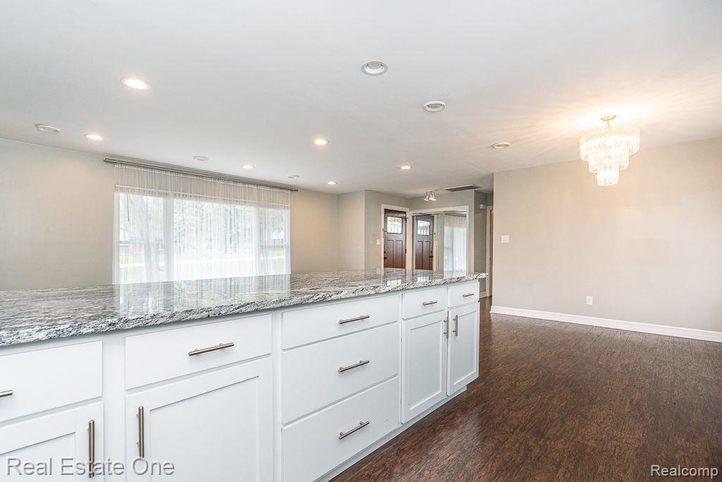 1637 NORTHUMBERLAND DR