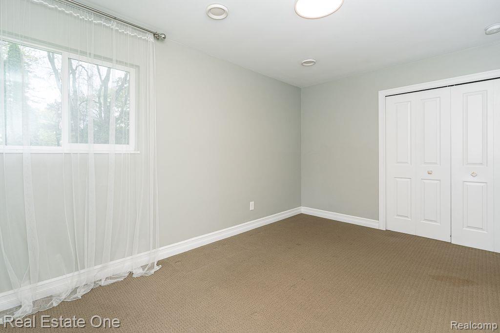 1637 NORTHUMBERLAND DR