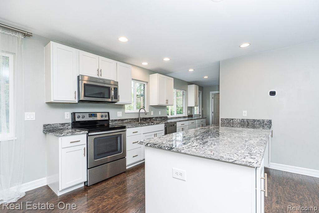 1637 NORTHUMBERLAND DR