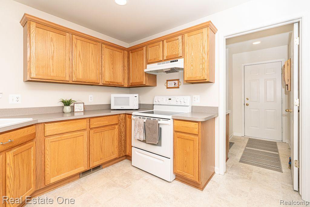 13565 WINDRIDGE