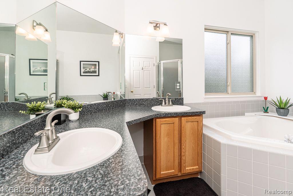 13565 WINDRIDGE