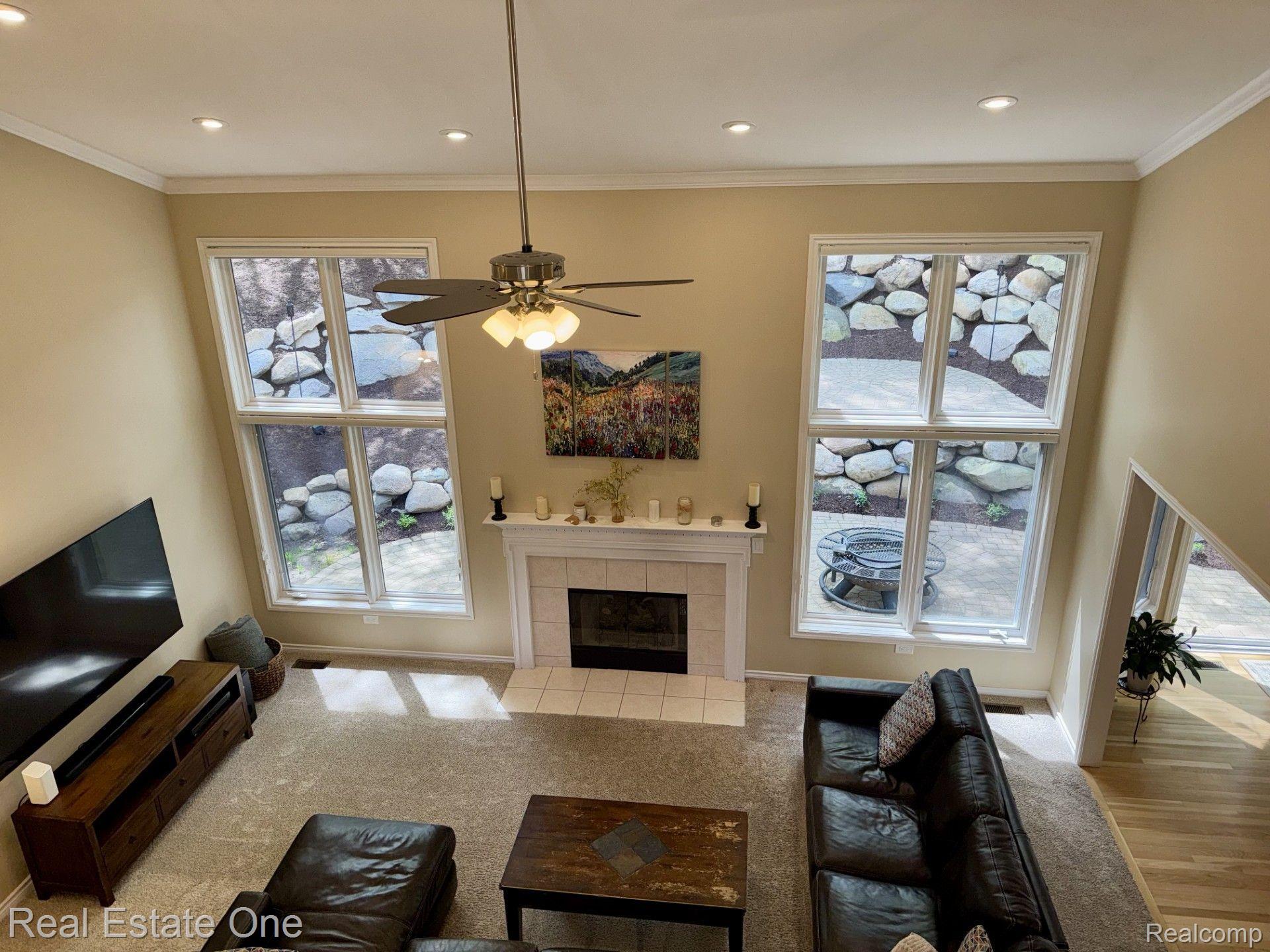 516 BLOOMER RIDGE DR