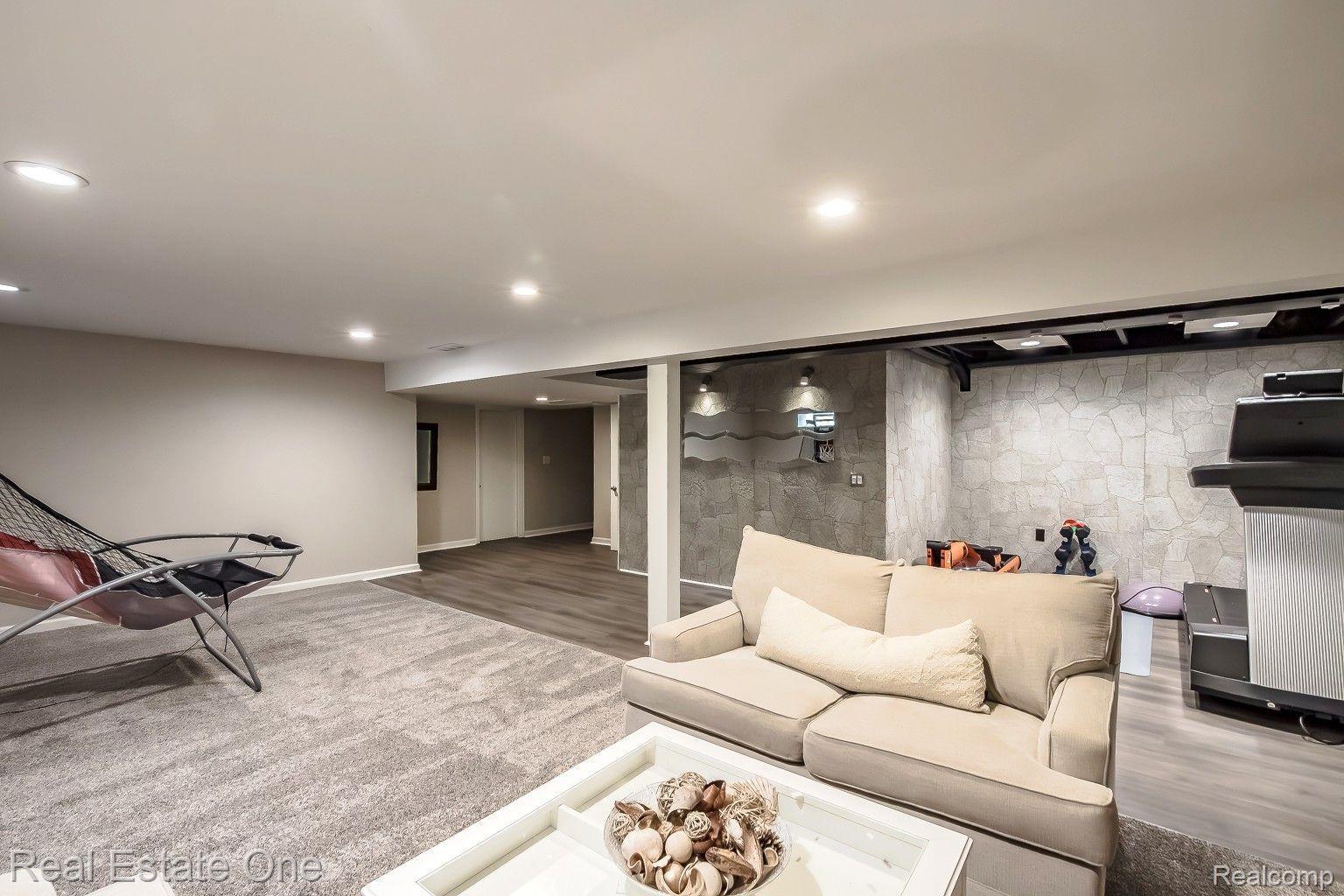 74 Eagle Ridge RD