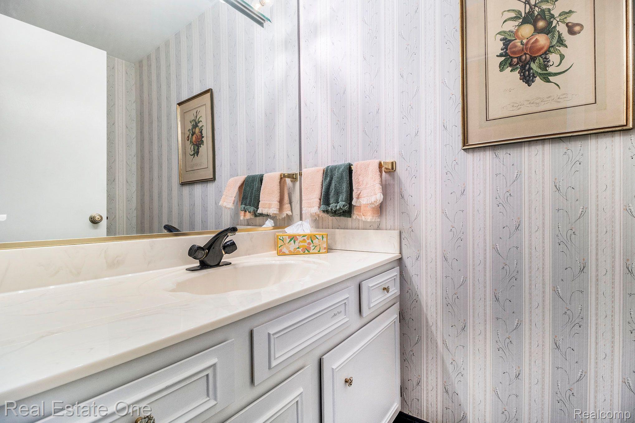 1750 TIVERTON RD 28 7 Unit: 28