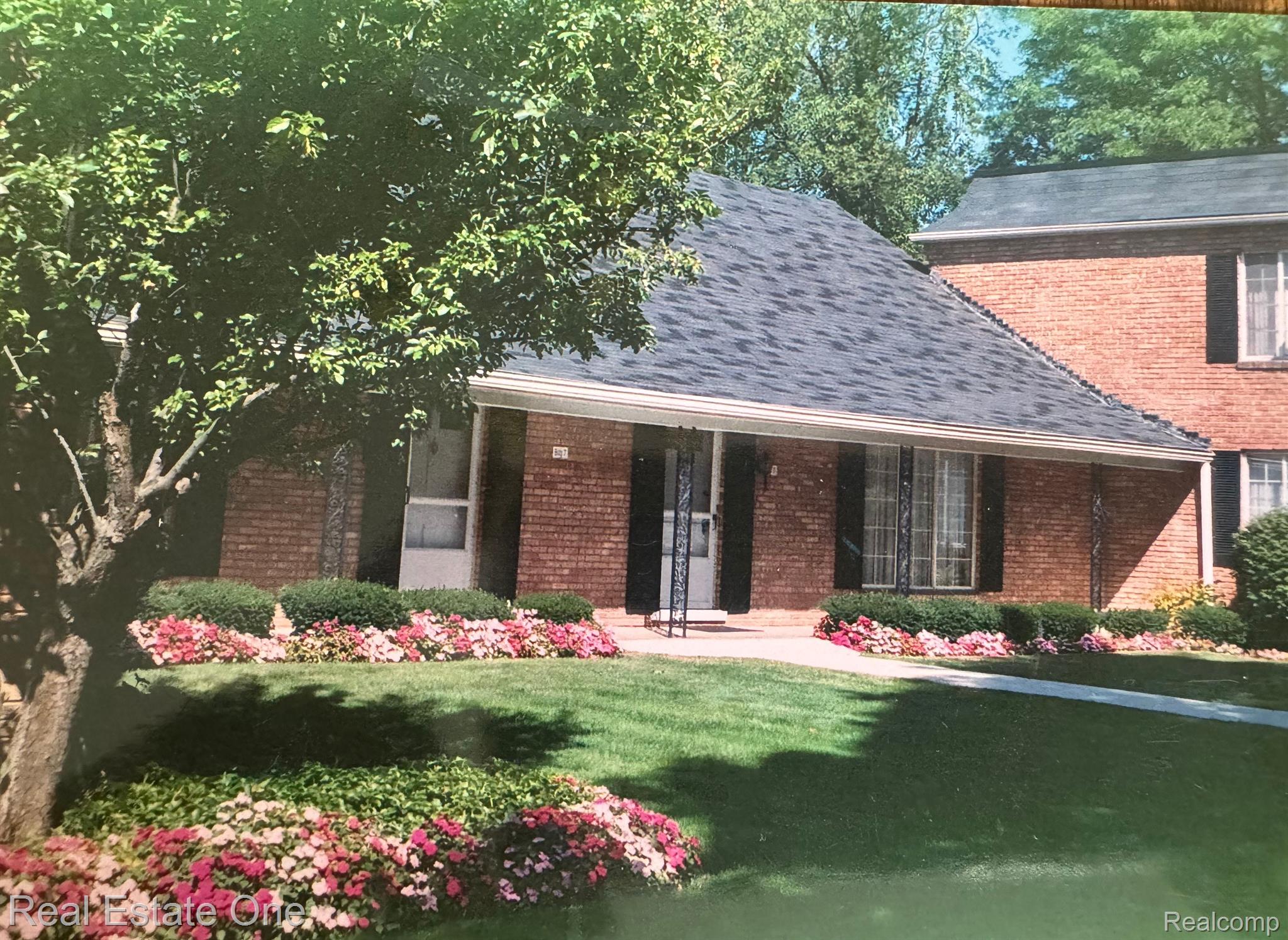 1750 TIVERTON RD 28 7 Unit: 28