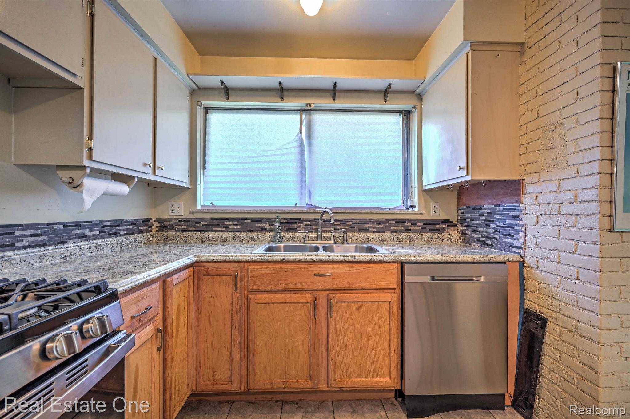 11837 METEOR DR