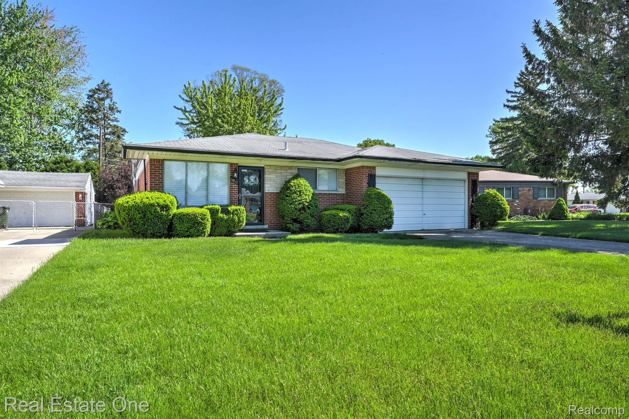 11837 METEOR DR