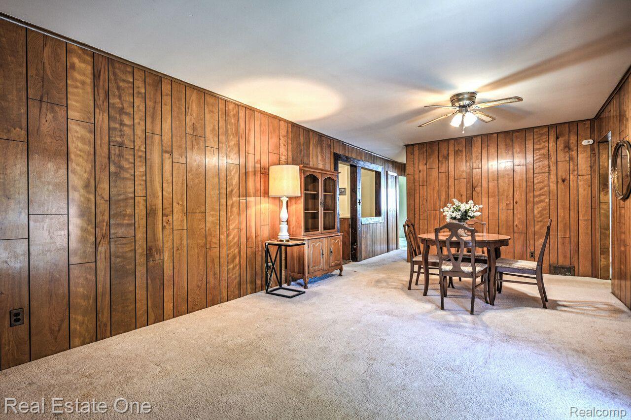 11837 METEOR DR