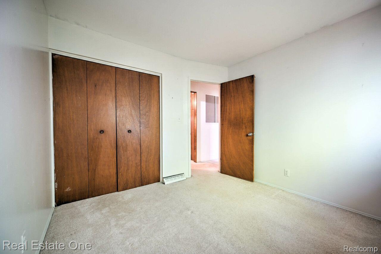 11837 METEOR DR