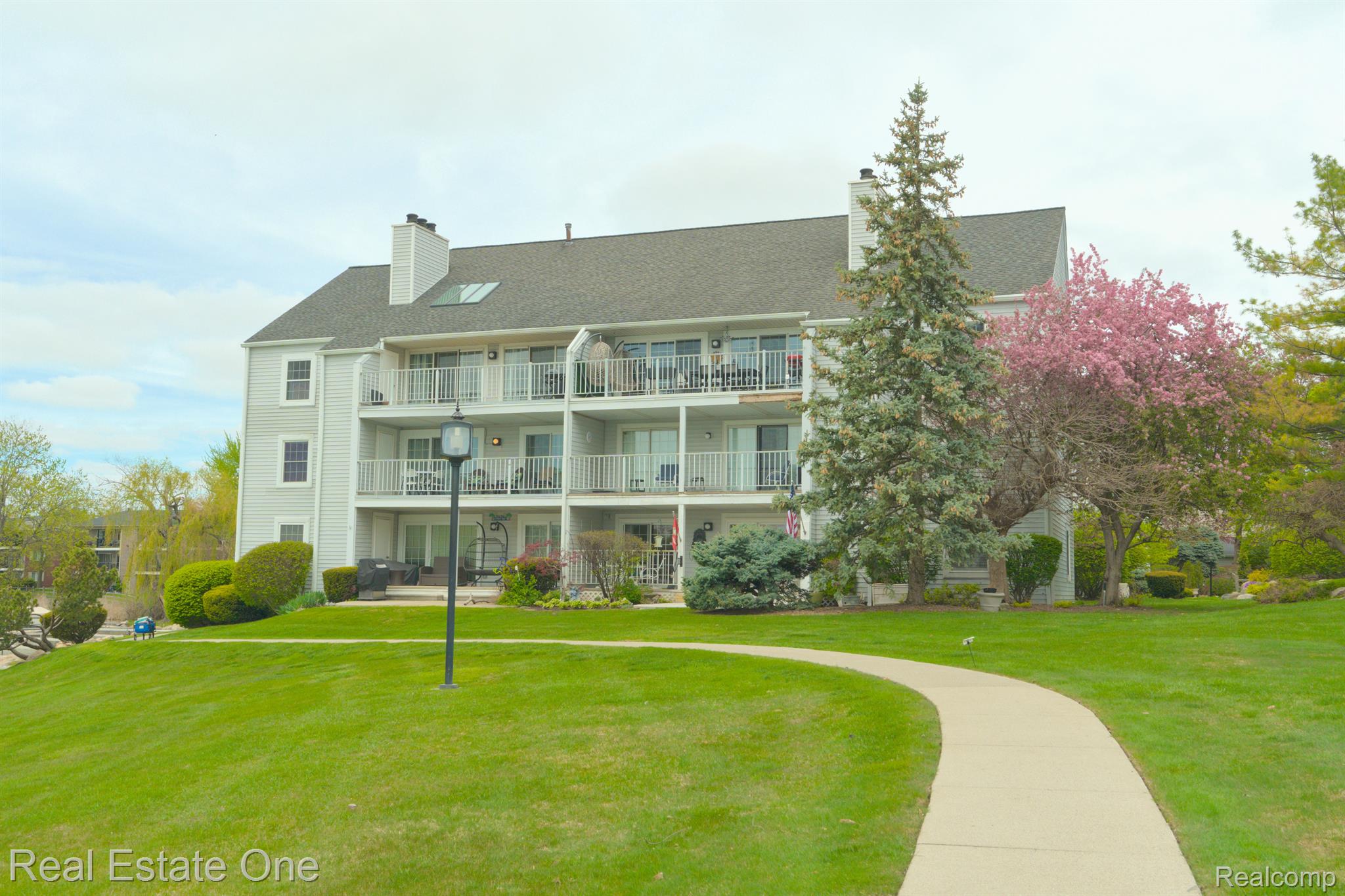 3553 PORT COVE DR 43
