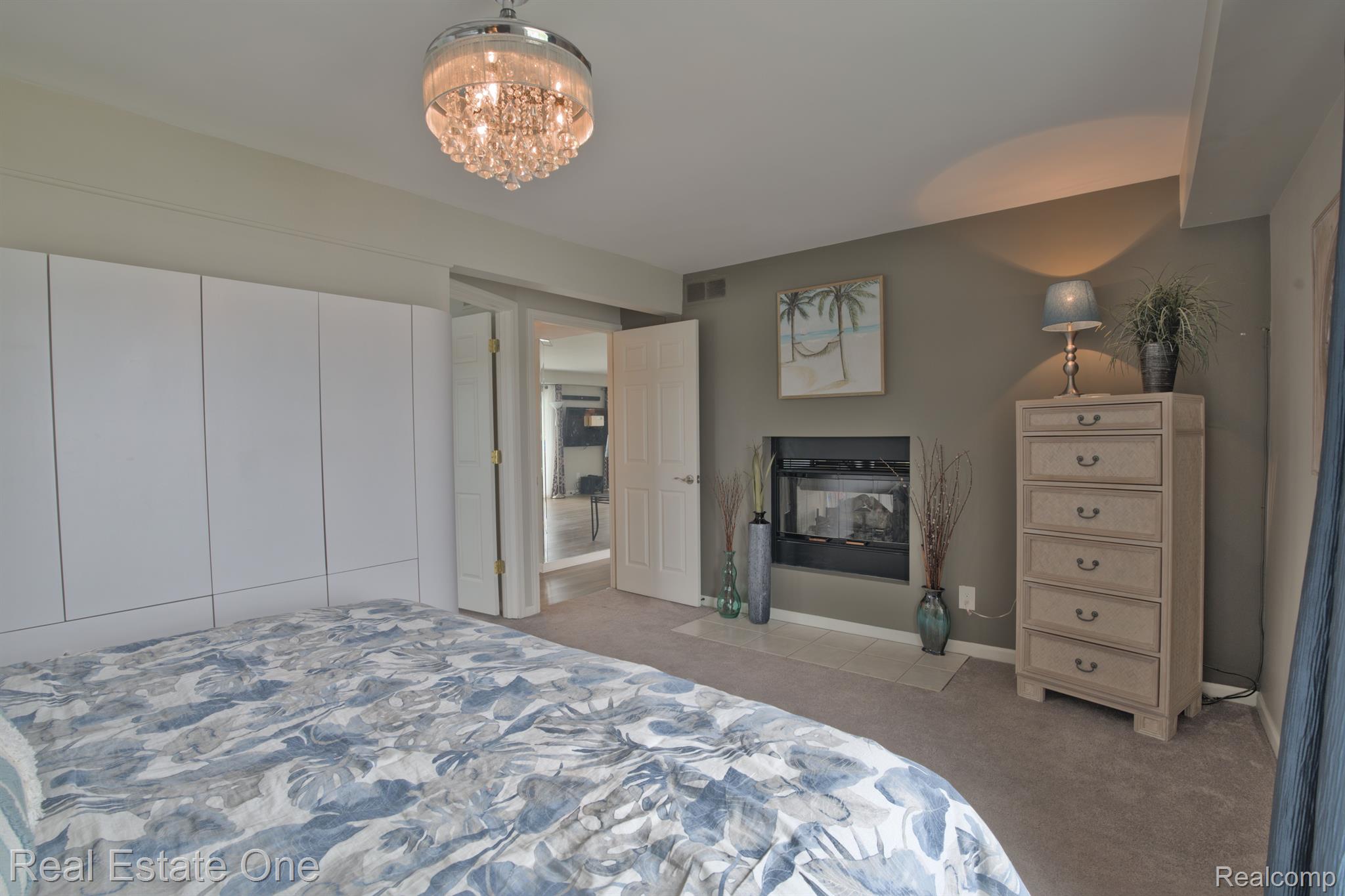 3553 PORT COVE DR 43