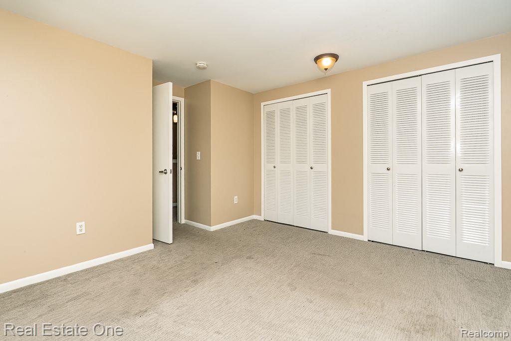 1127 TIENKEN CRT