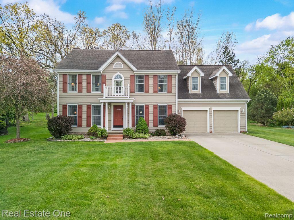 9079 TWIN OAKS
