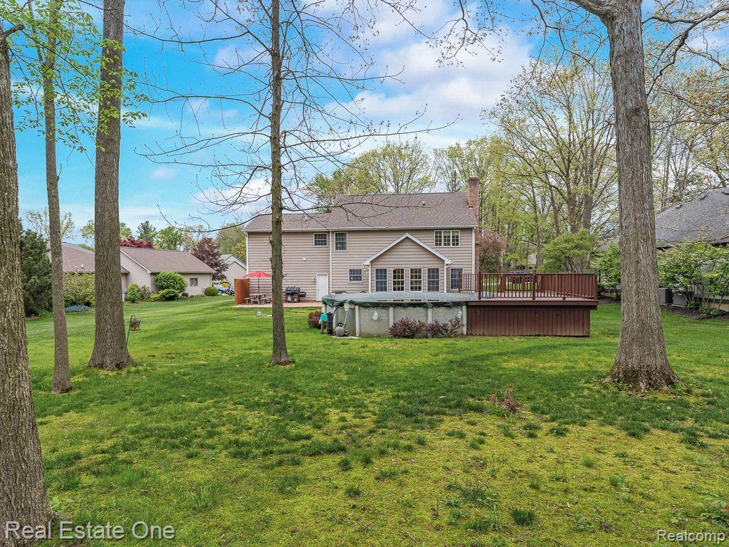 9079 TWIN OAKS