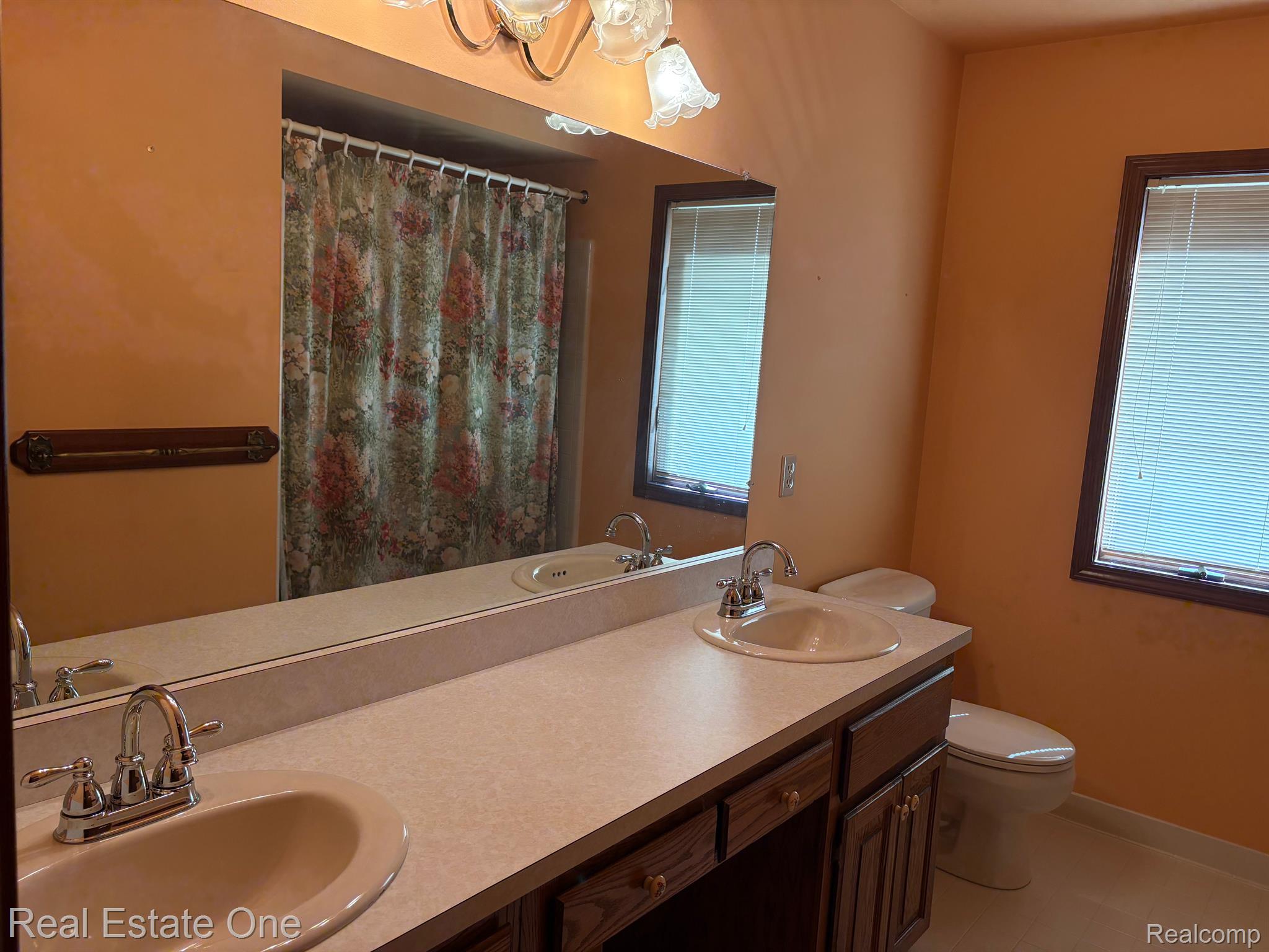 39858 Wilmette Drive DR