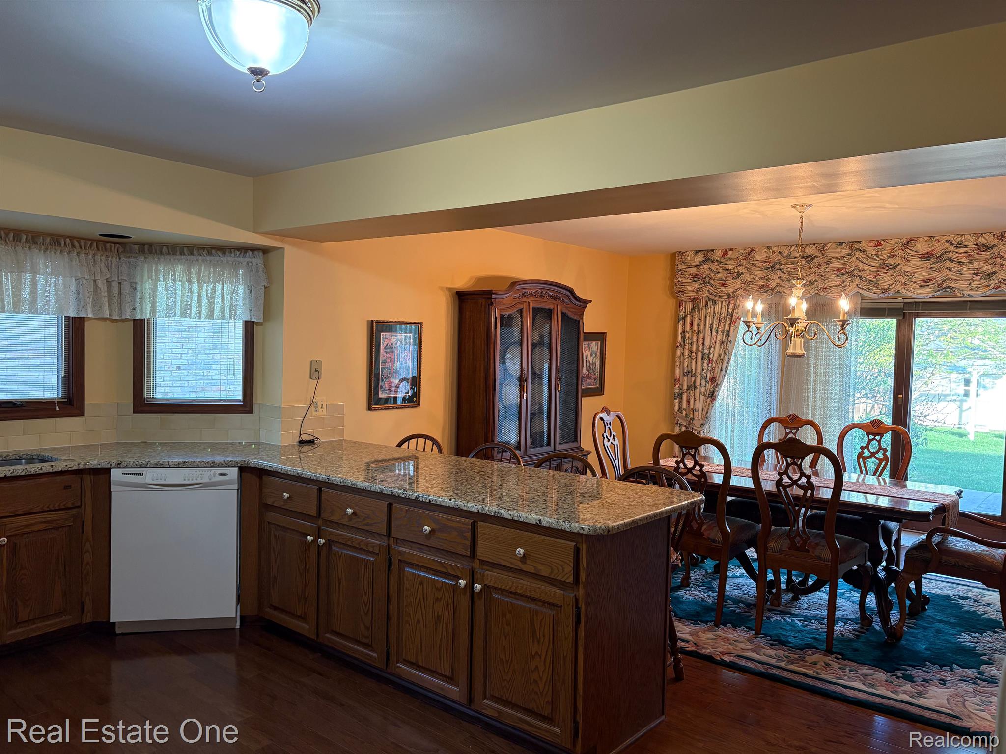 39858 Wilmette Drive DR