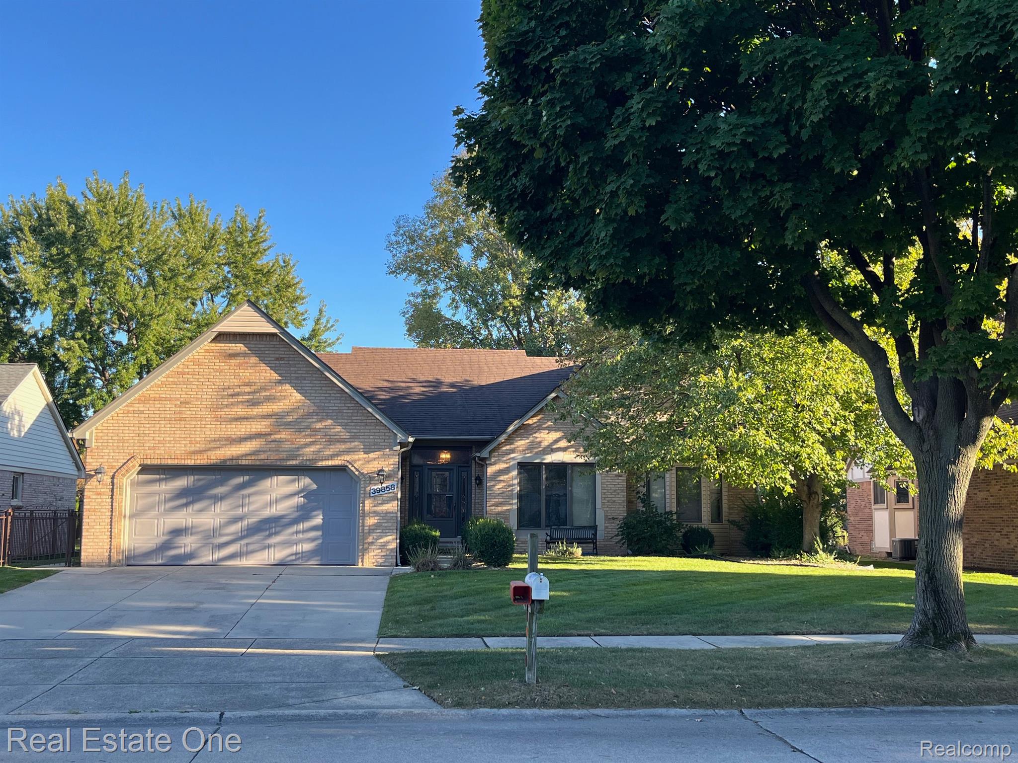 39858 Wilmette Drive DR