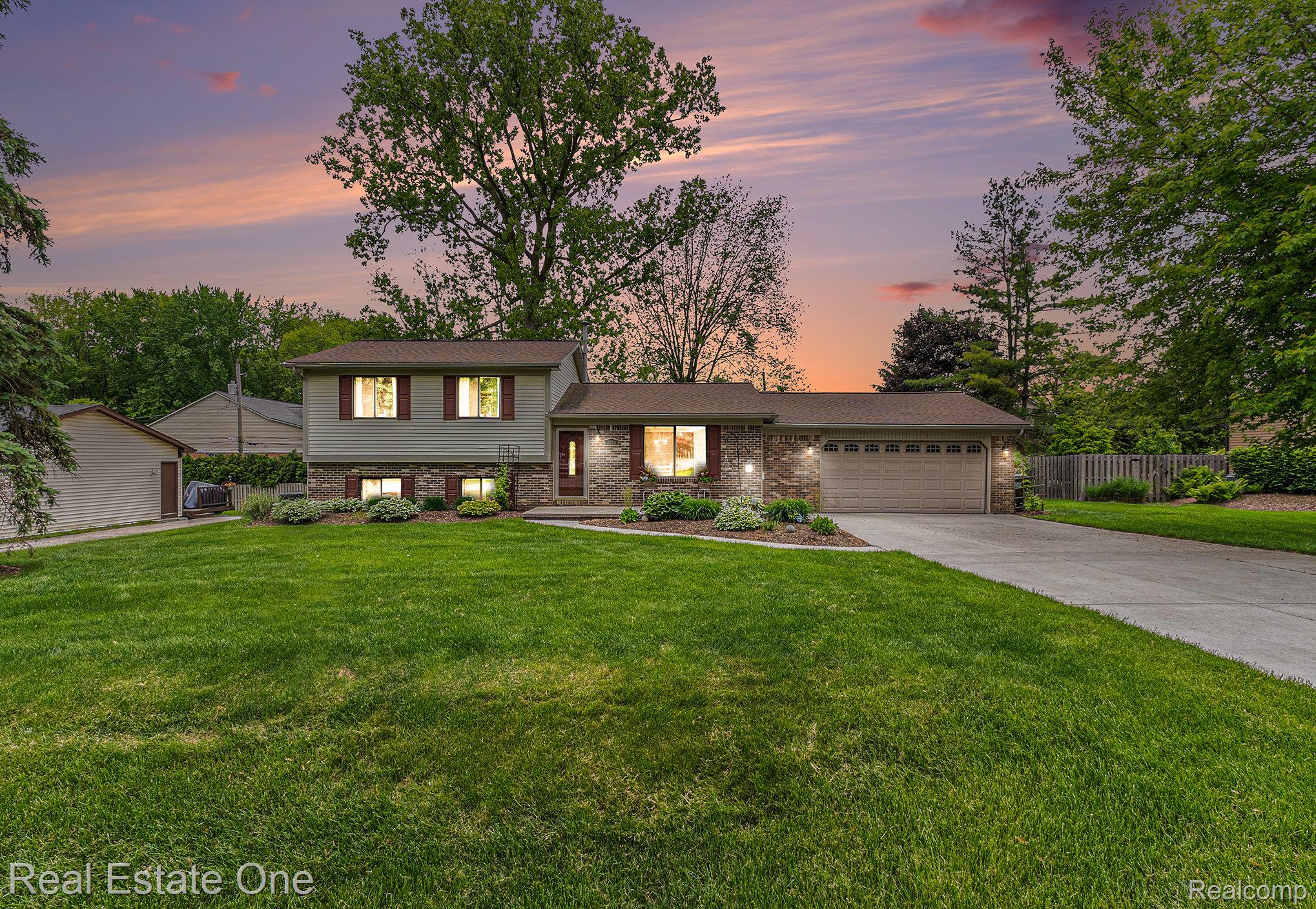3714 DONLEY AVE