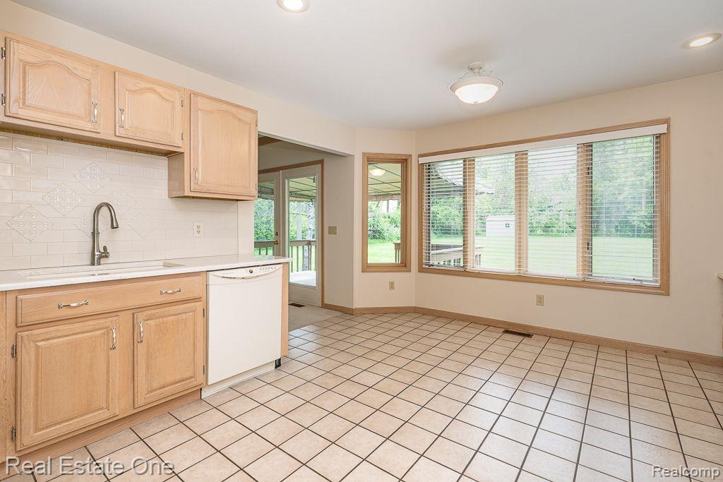 8187 Sawgrass TRL