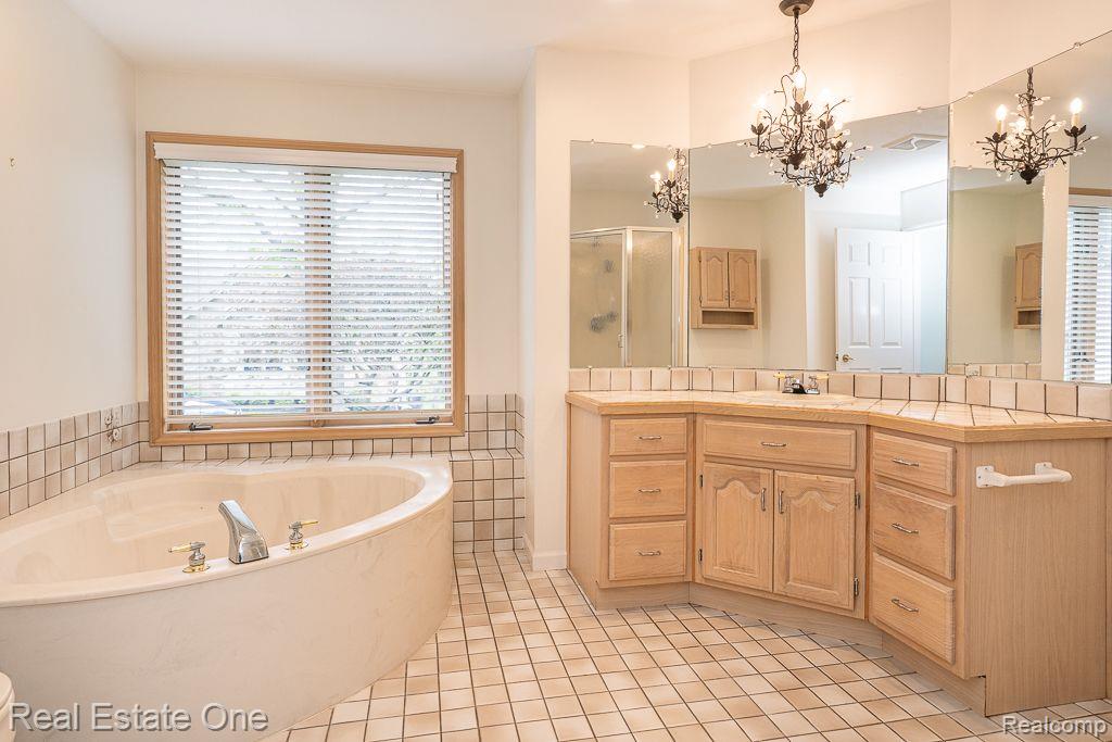 8187 Sawgrass TRL