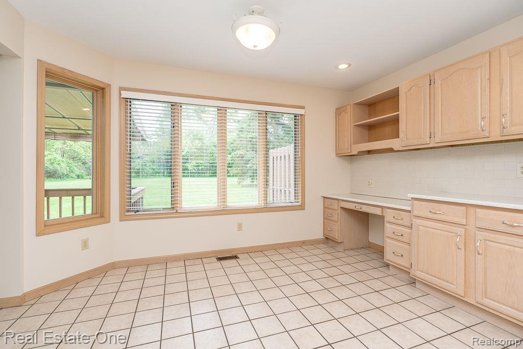 8187 Sawgrass TRL