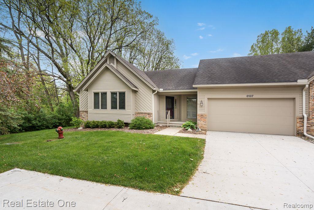 8187 Sawgrass TRL