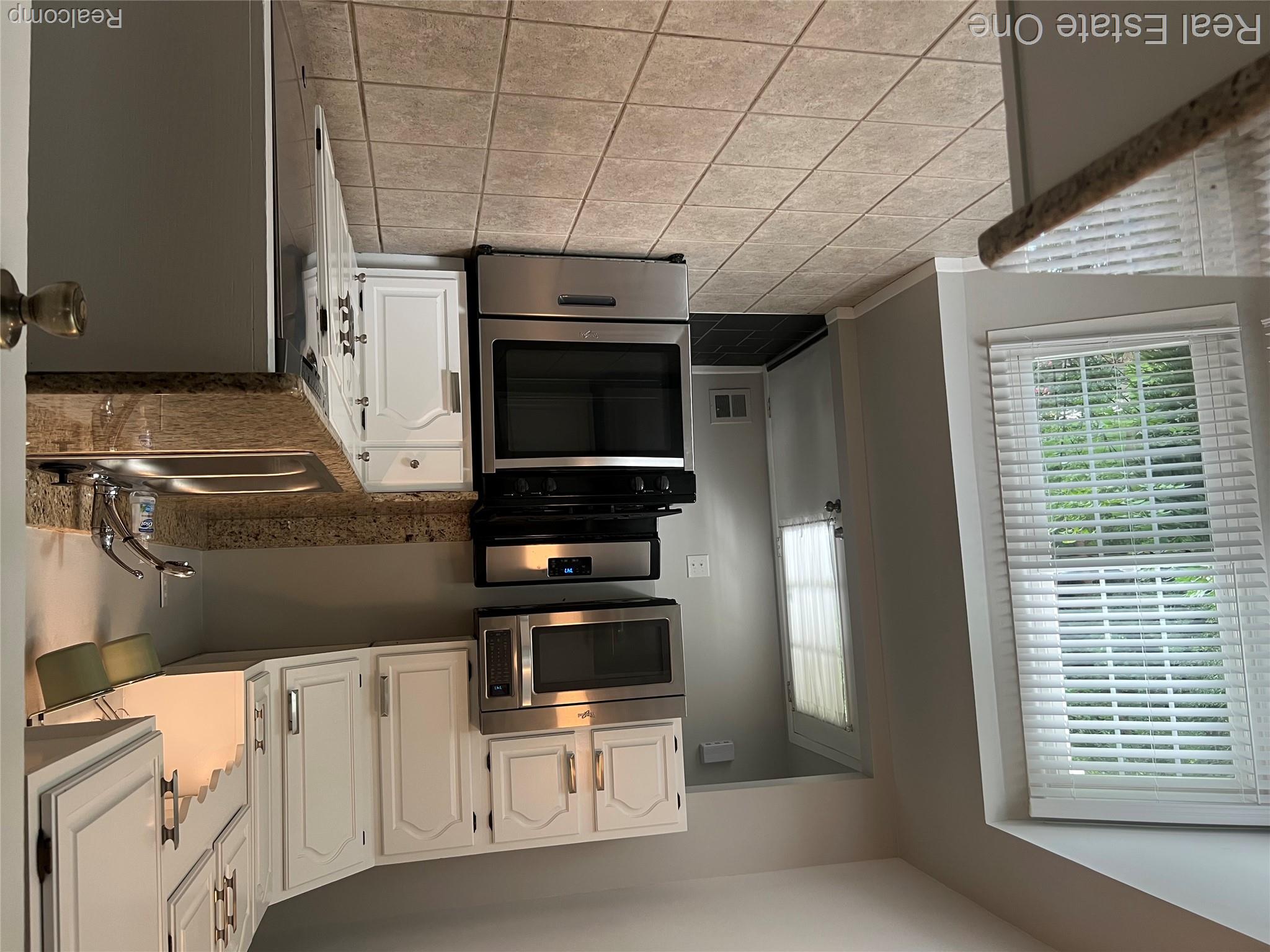 1564 Gas Light LN 192 Bldg#: 35 Unit: 192