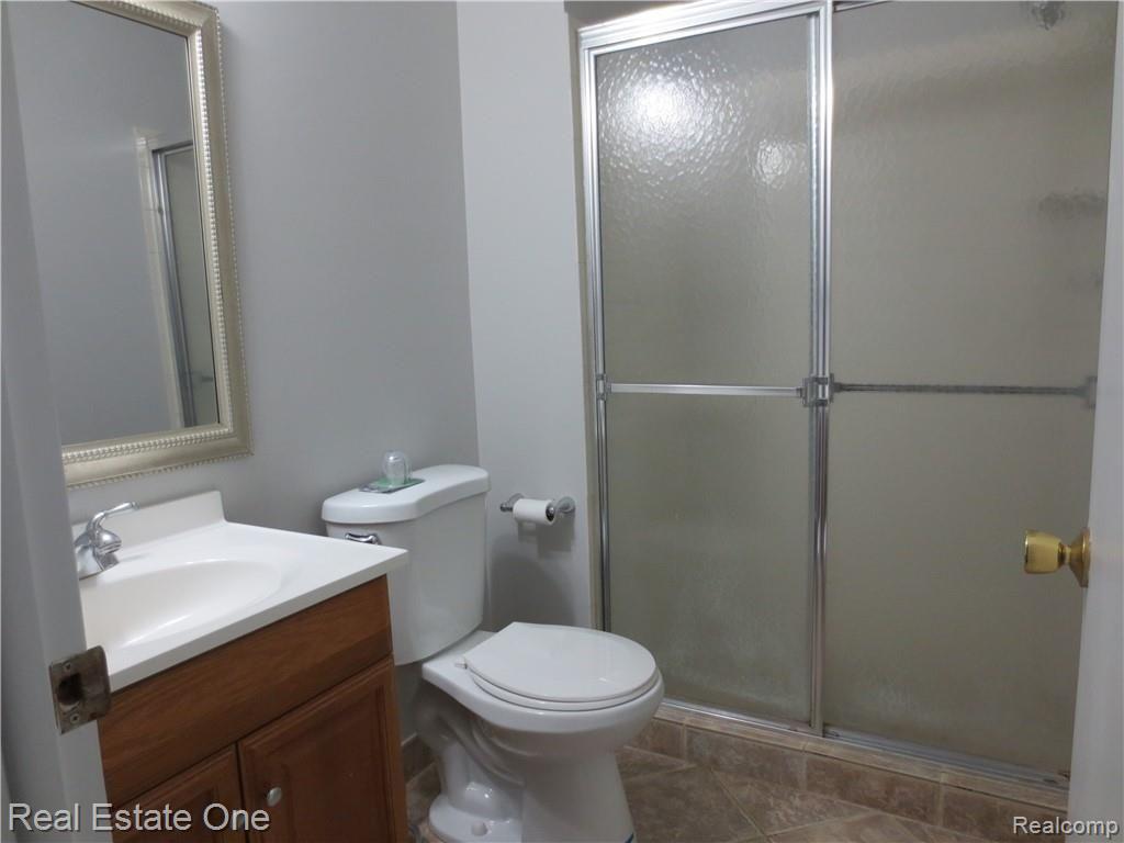 1564 Gas Light LN 192 Bldg#: 35 Unit: 192