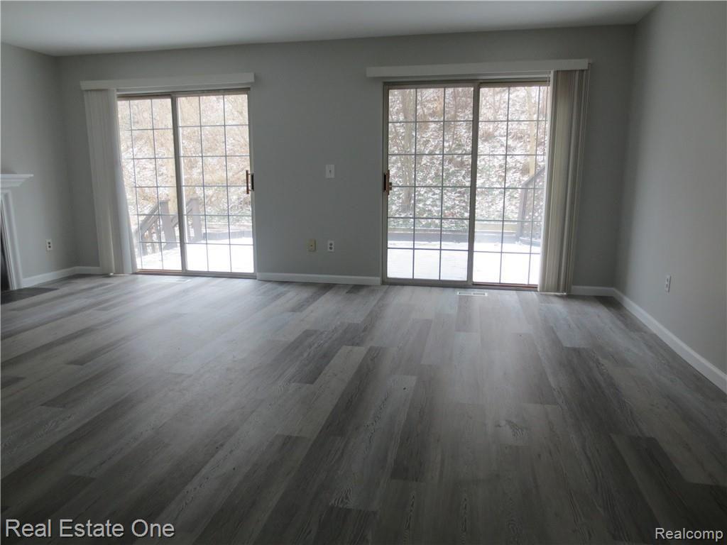 1564 Gas Light LN 192 Bldg#: 35 Unit: 192