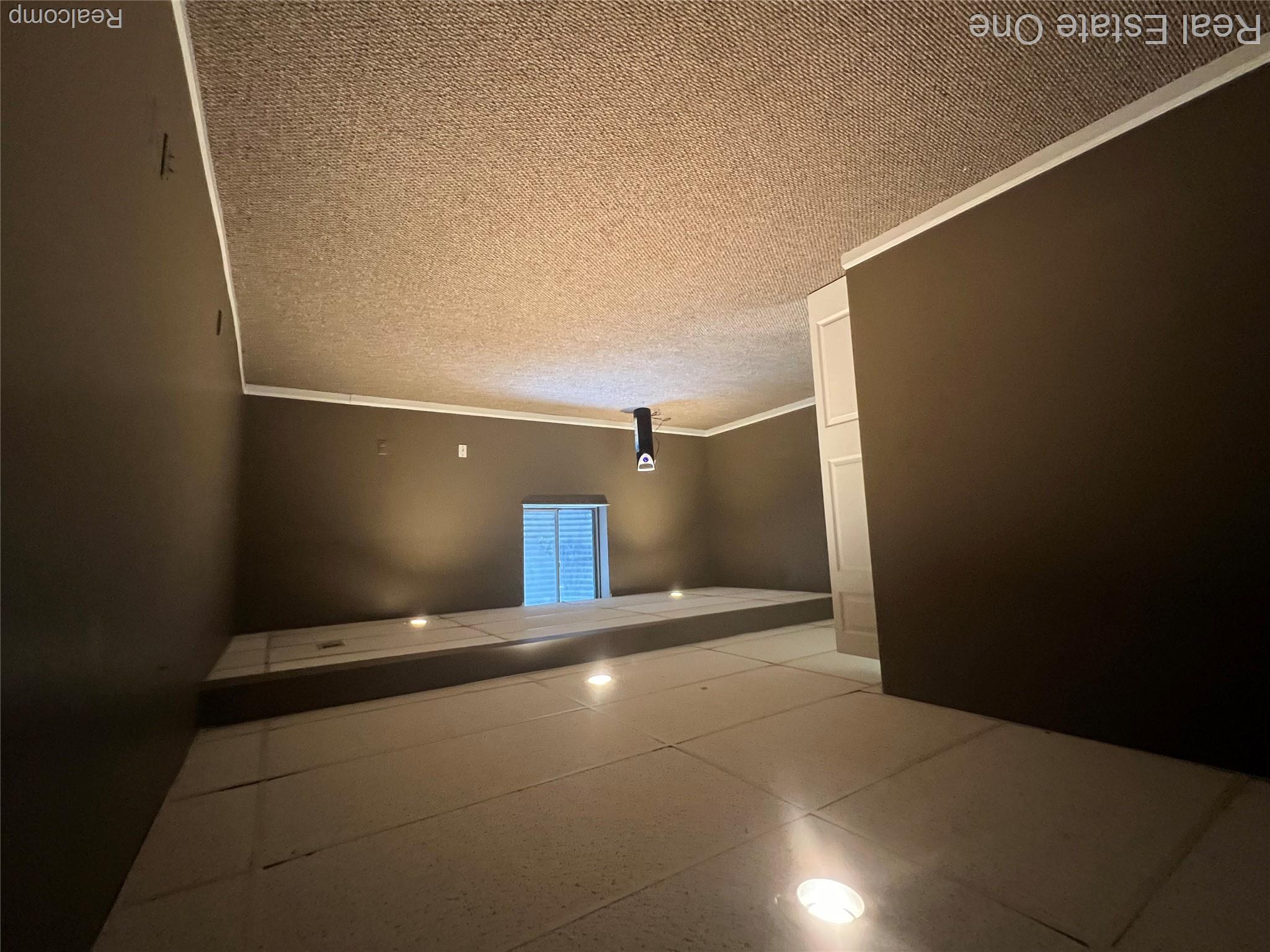 1564 Gas Light LN 192 Bldg#: 35 Unit: 192