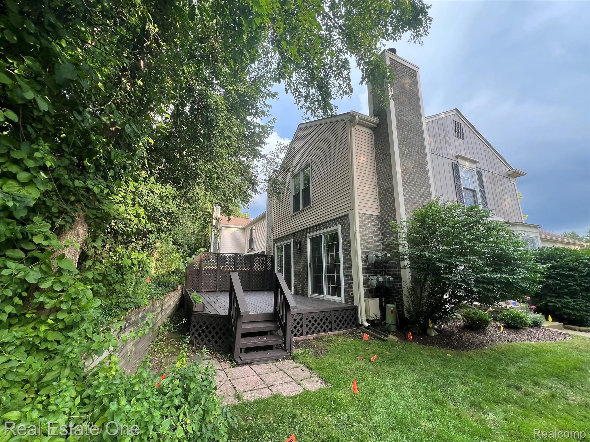 1564 Gas Light LN 192 Bldg#: 35 Unit: 192
