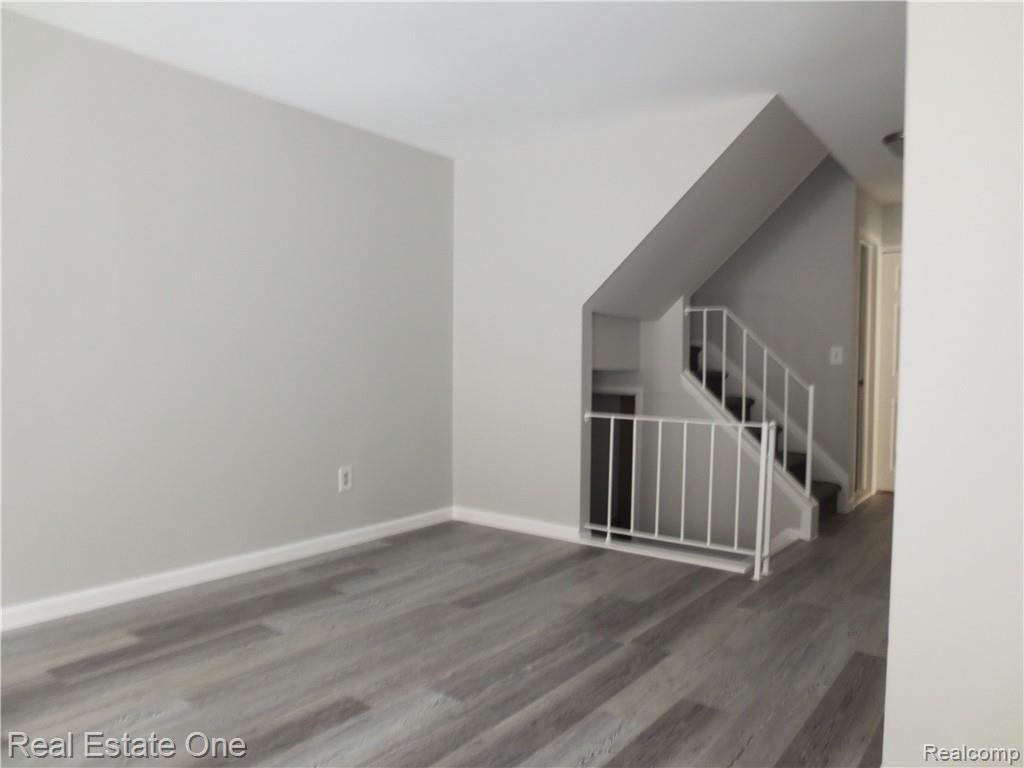 1564 Gas Light LN 192 Bldg#: 35 Unit: 192