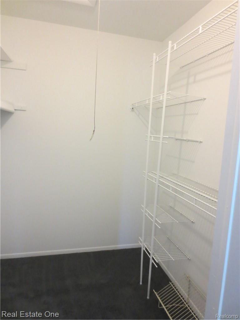 1564 Gas Light LN 192 Bldg#: 35 Unit: 192