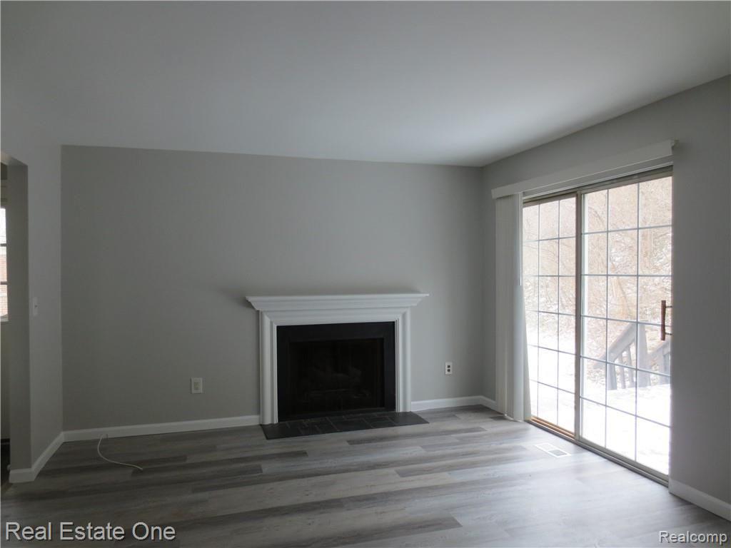 1564 Gas Light LN 192 Bldg#: 35 Unit: 192