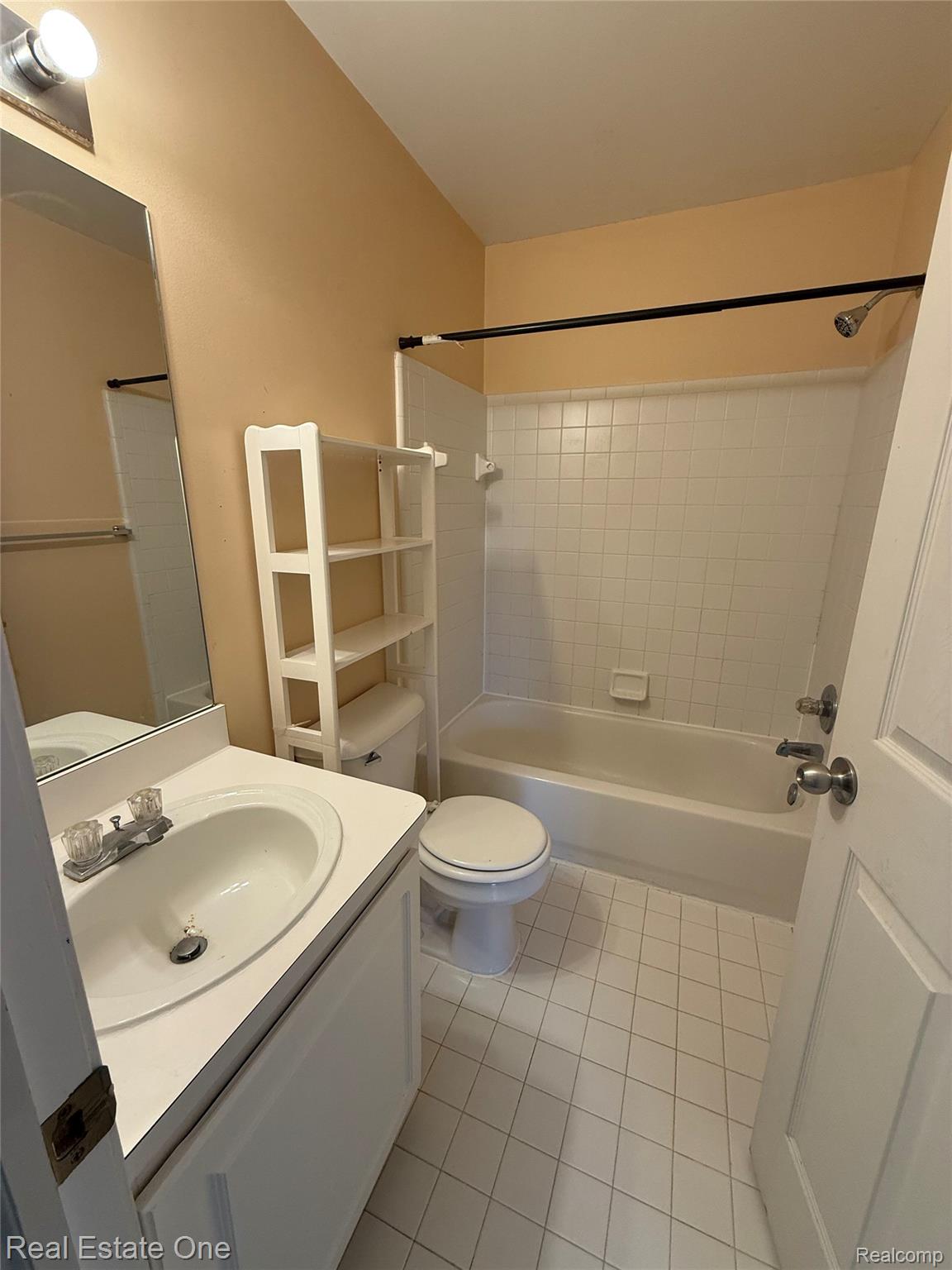 3121 HIGH POINTE RIDGE RD