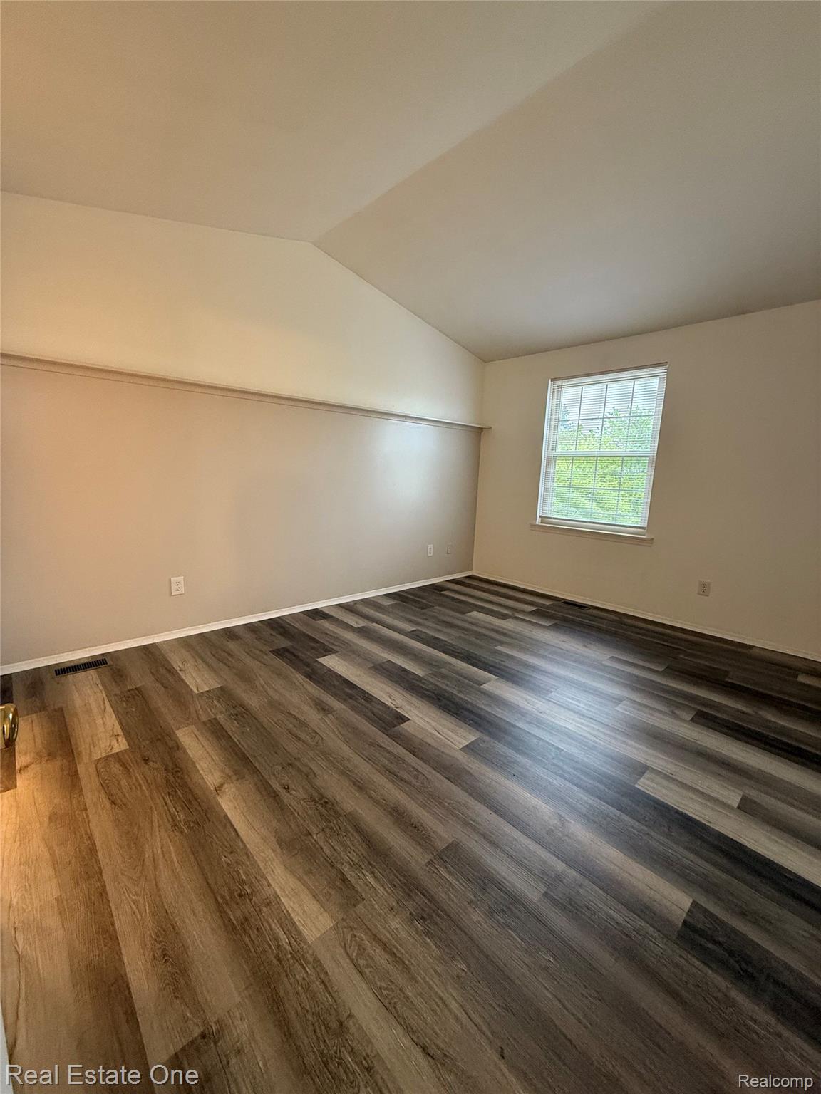 3121 HIGH POINTE RIDGE RD