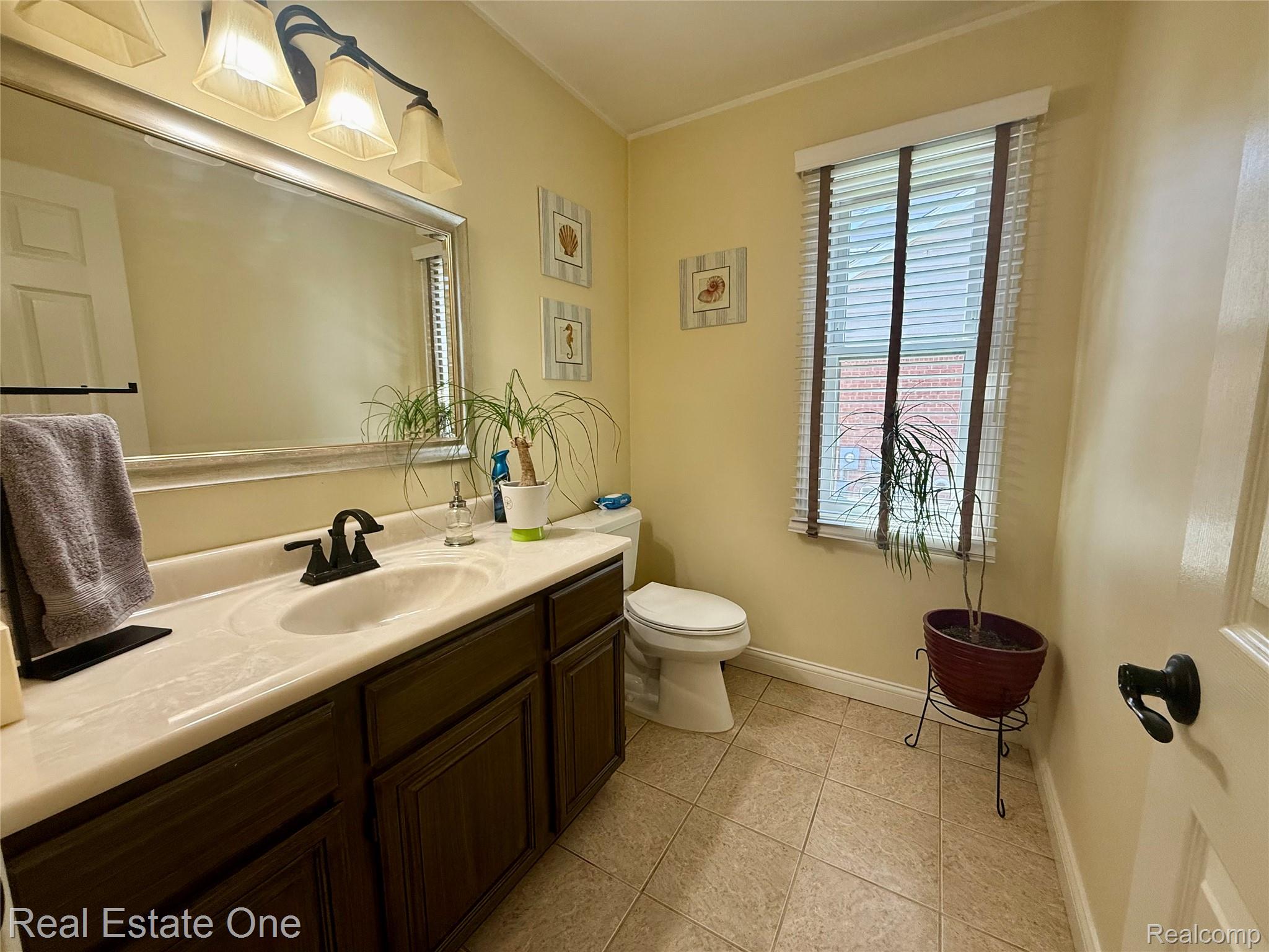3328 PRIMROSE Drive